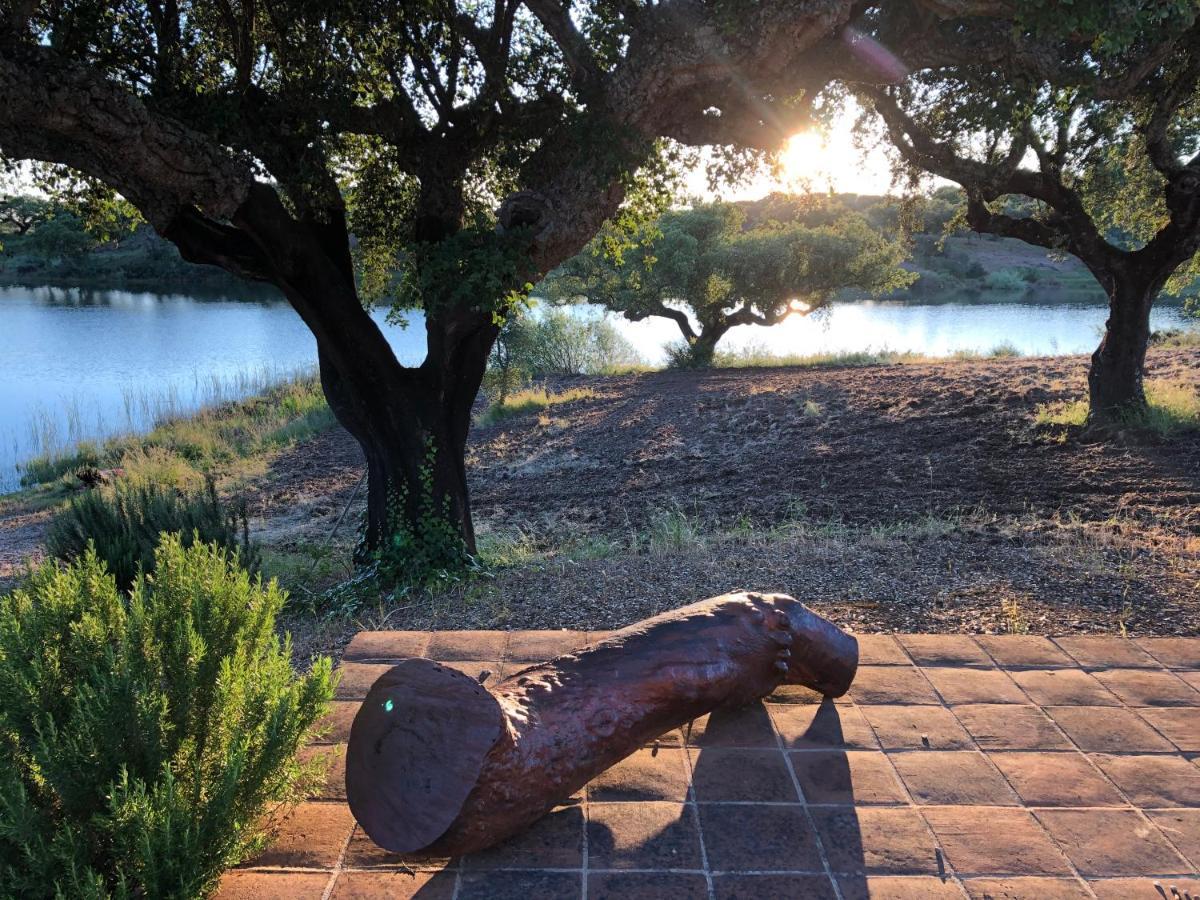 Fontes - A Essencia Do Alentejo Com Lago Privado Redondo Exterior foto