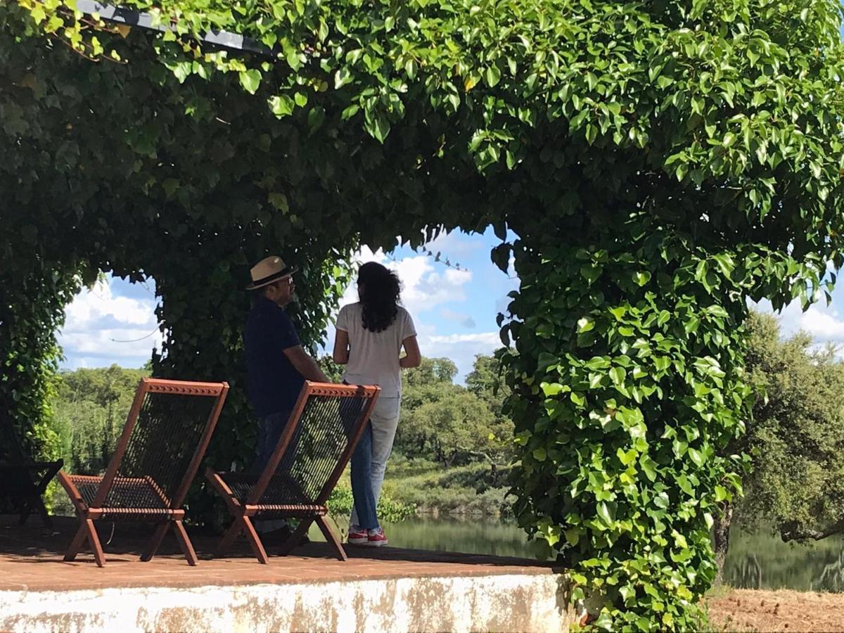 Fontes - A Essencia Do Alentejo Com Lago Privado Redondo Exterior foto