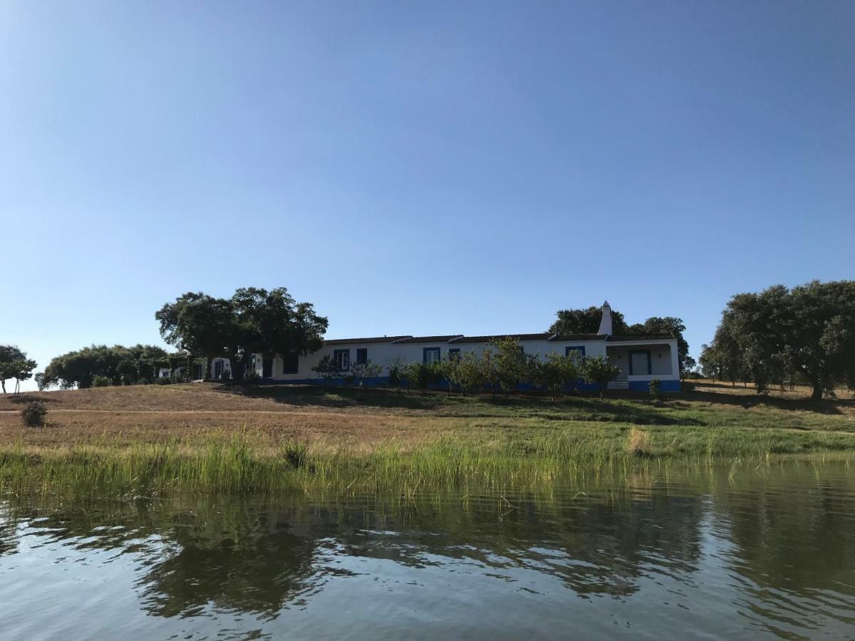 Fontes - A Essencia Do Alentejo Com Lago Privado Redondo Exterior foto
